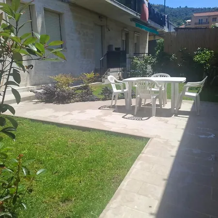 Appartement Con Giardino